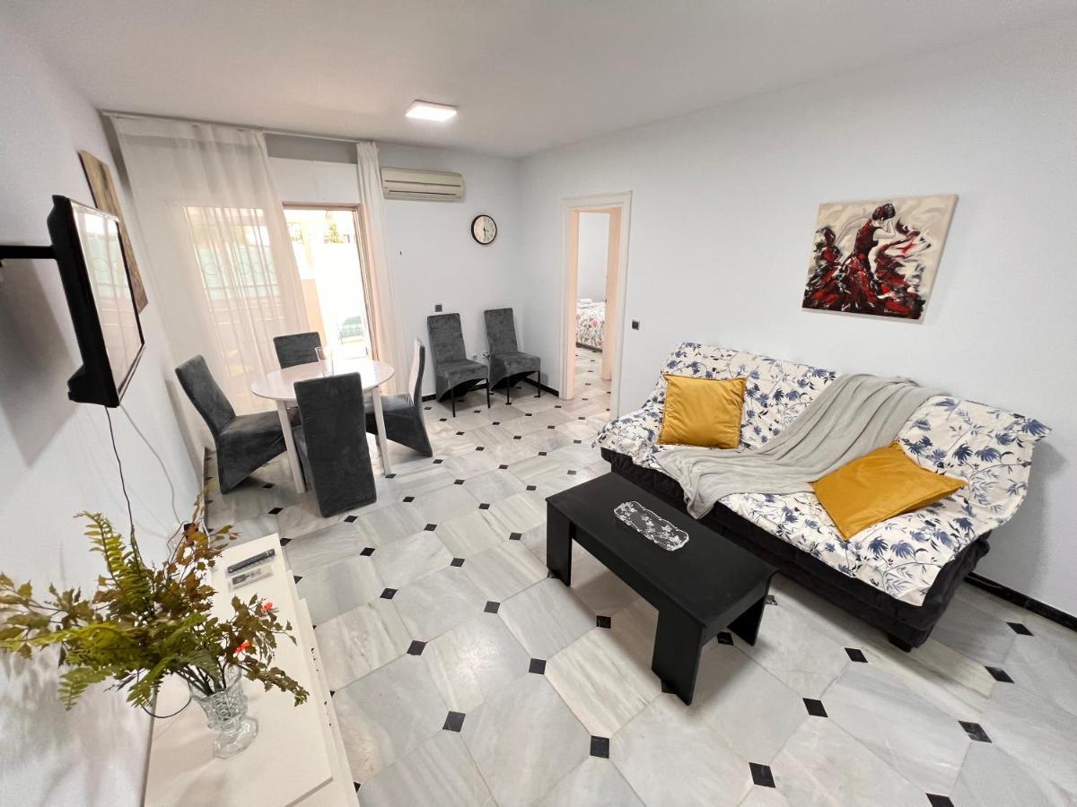 Pedregalejo Playa, Piscina Y Parking Apartment Malaga Exterior photo