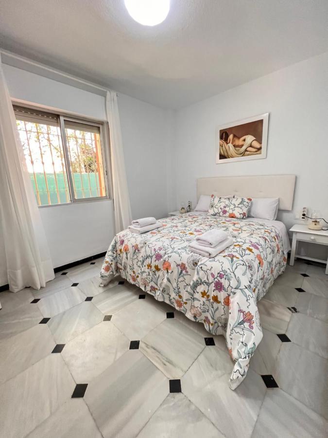 Pedregalejo Playa, Piscina Y Parking Apartment Malaga Exterior photo